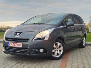 Peugeot 5008 7 locuri