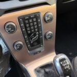 Volvo V40 Cross Country 2015 full